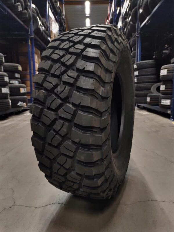 30x10.00R14 N BF Goodrich MUD TERRAIN T/A KM3