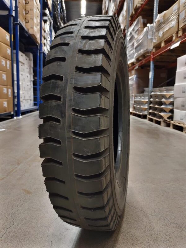 7,50R16C 116/112K Security BK408 Lug TL