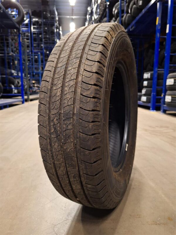 195/75R16C 107/105R Goodyear EfficientGrip Cargo Siirtoajetut 5km