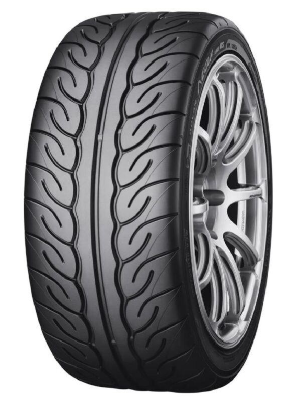 215/45R17 87W Yokohama ADVAN Neova AD08RS RimProtect