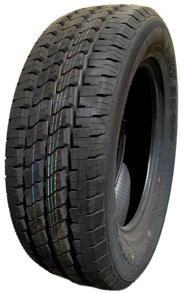 LT195/80R15 106/10S Antares NT3000