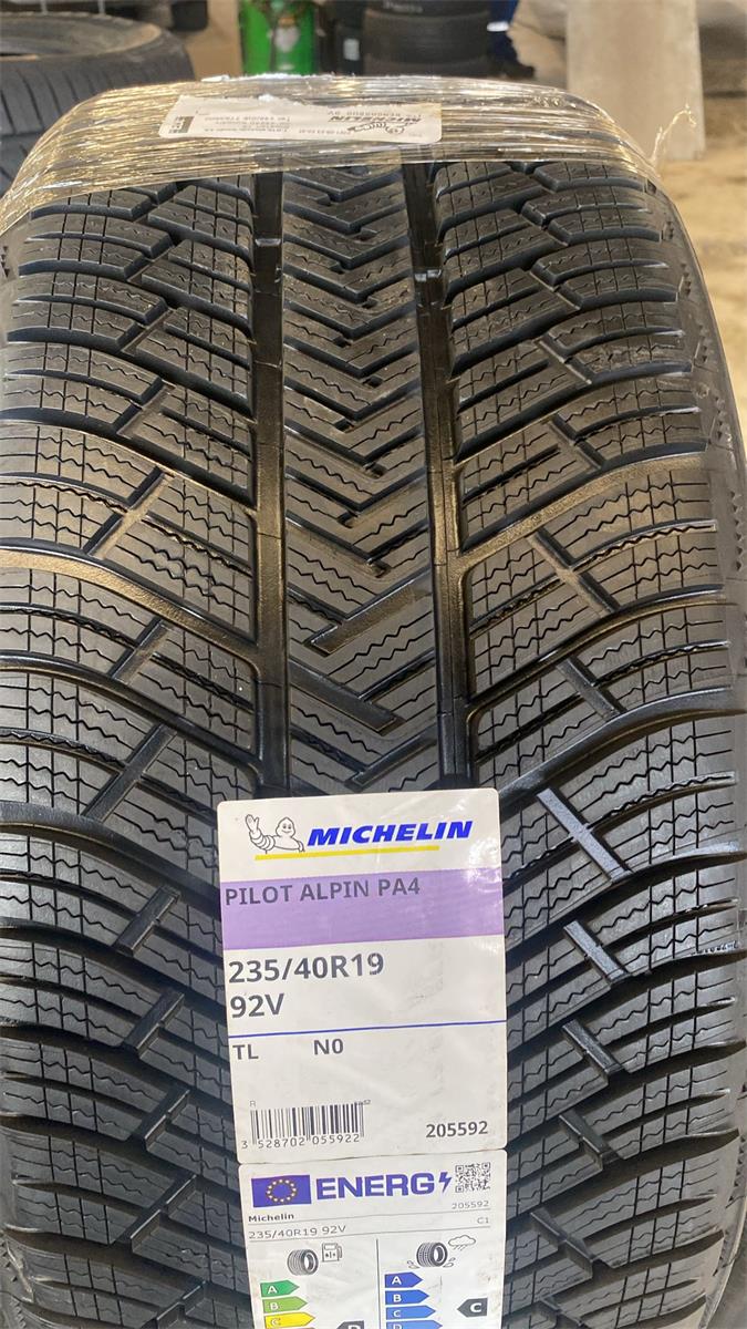 255/45R19 100V Michelin PILOT ALPIN PA4 N1 Kitka