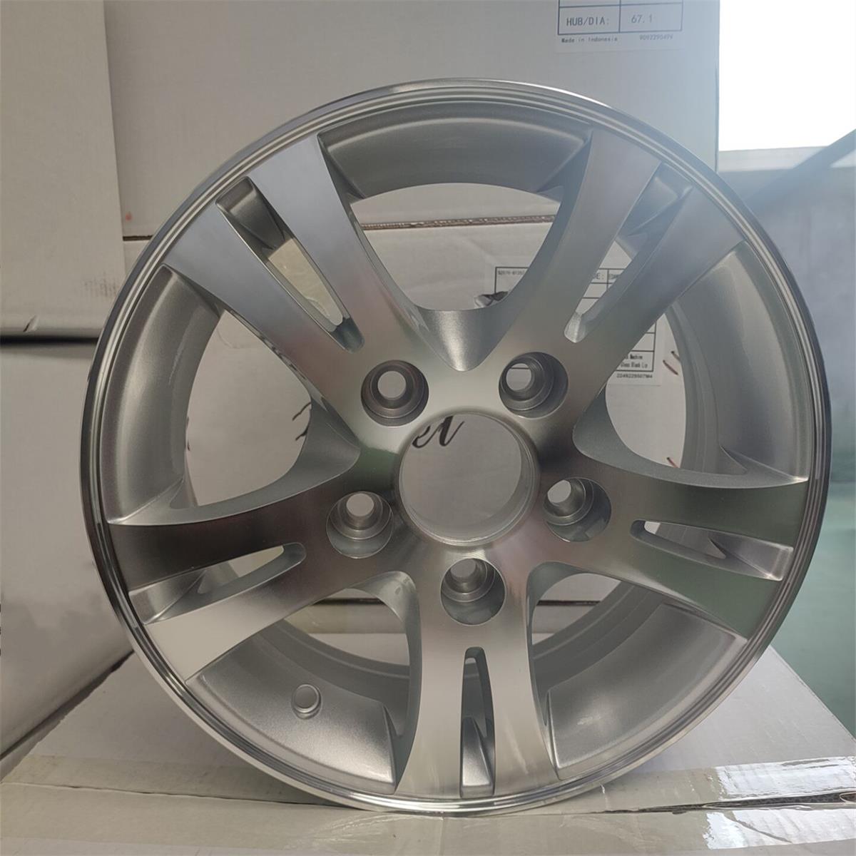 Trailer L151 Silver Polished 5x13 5/112 ET30 CB66,6 R12